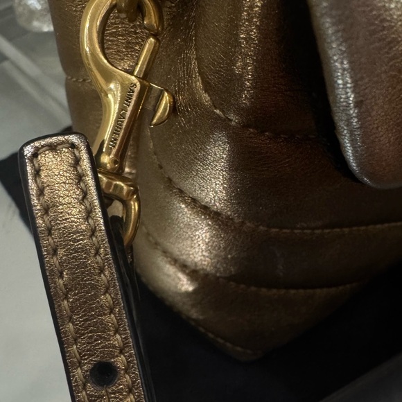 Saint Laurent Gold mini lou lou bag - Picture 4 of 14